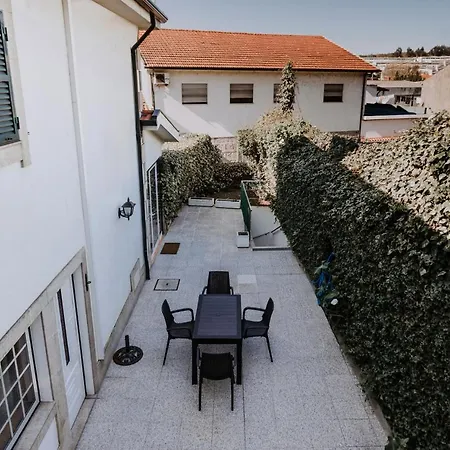 Apartment Casa Da Calcada Ii Guimaraes